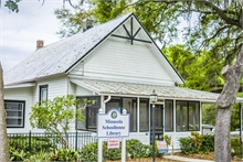 Minneola Schoolhouse Library